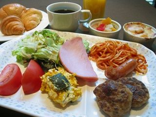 機山館の朝食