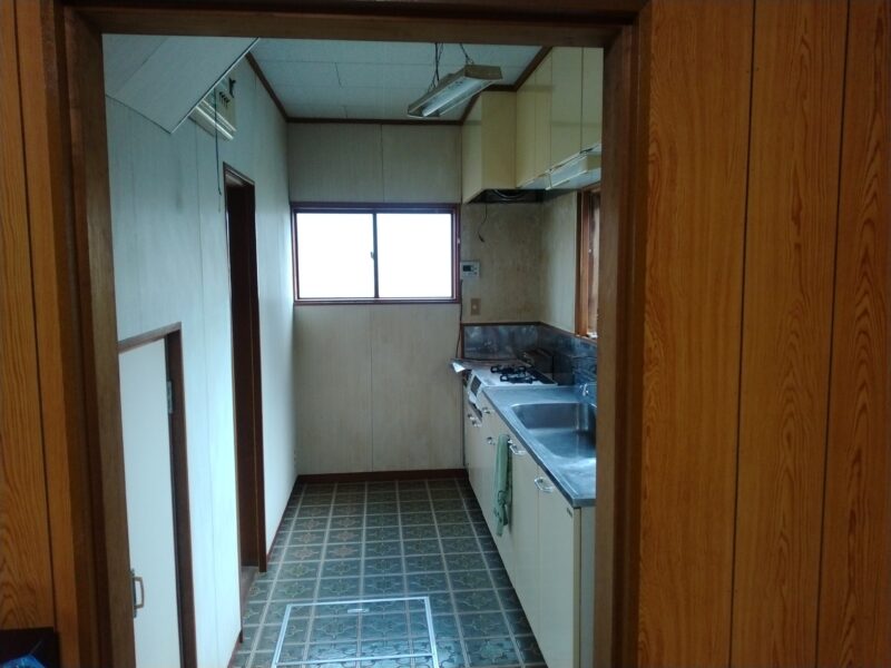 築40年以上の古いキッチン
