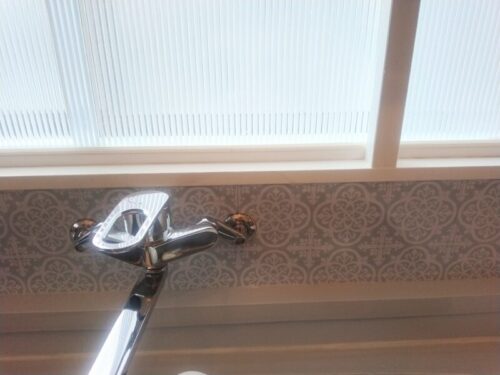 水道蛇口部分はタイルシートでリメイク